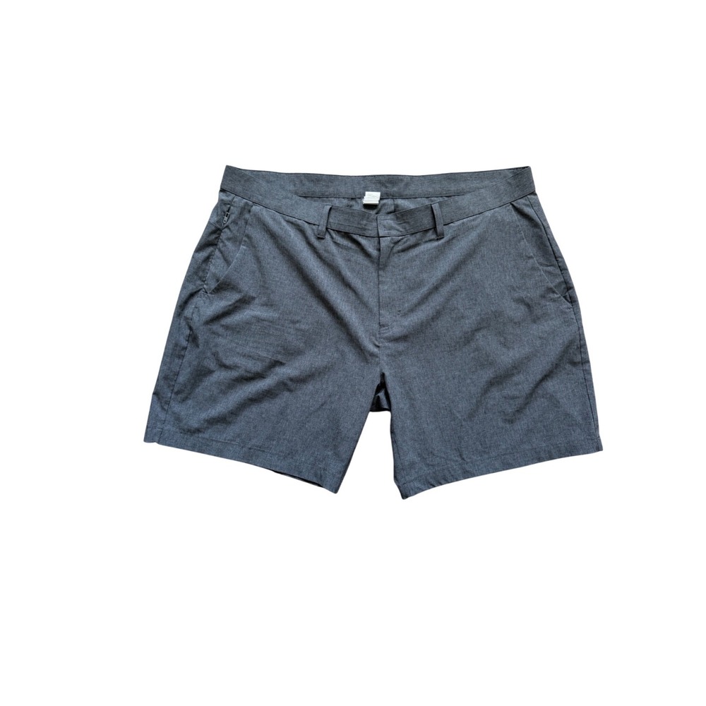 Fabletics The One Short Mens 40 Gray Heather Performance Tech Stretch Athletic